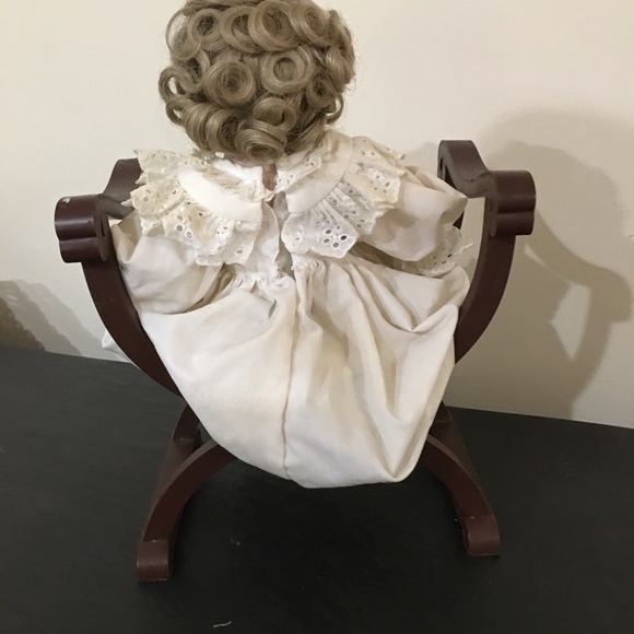 COPY - Doll - Picture 5 of 5